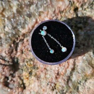 BVLA Opal and Chains